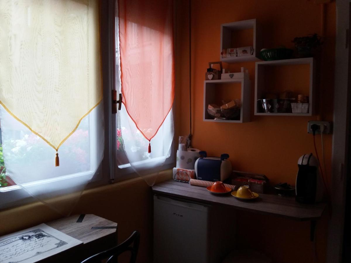 Bed And Breakfast Porta Romana Omegna Exterior foto
