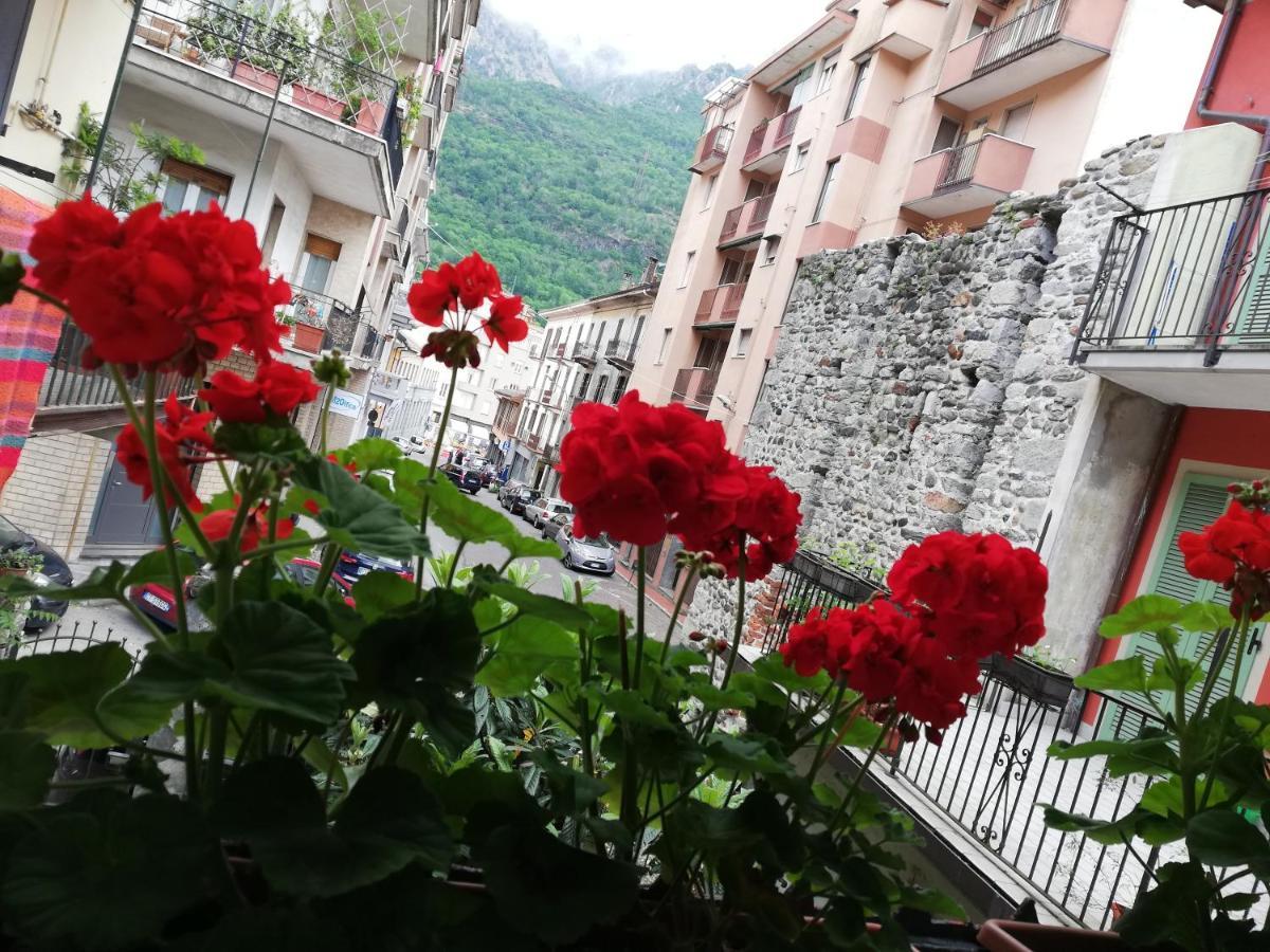 Bed And Breakfast Porta Romana Omegna Exterior foto